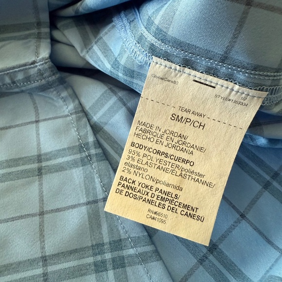 Under Armour Tide Chaser 2.0 Baby Blue Plaid Button Up Shirt Men Small Loose NWT - Picture 8 of 8